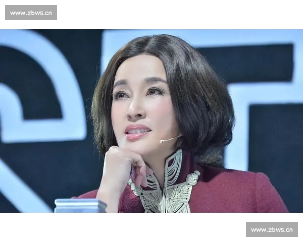 刘晓庆：从舞台女王到传奇人物，回顾她不平凡的演艺人生与社会影响