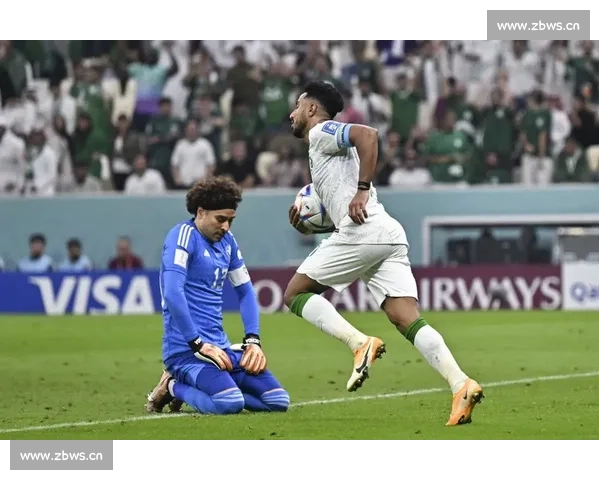 太炸裂！世界杯定位球进球集锦，这门技术谁看了不迷糊！